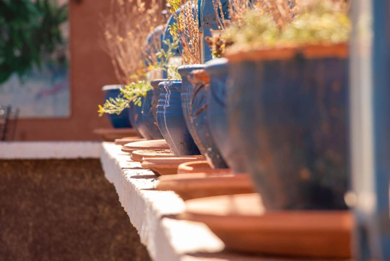 Riad Malak ウリガン エクステリア 写真